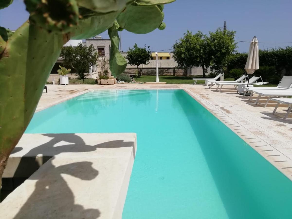 Il Giardino Del Tiglio Uggiano La Chiesa Exterior foto