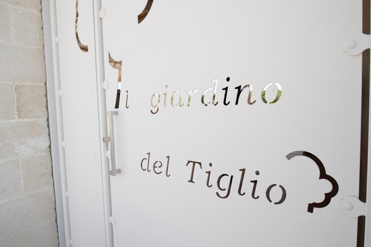 Il Giardino Del Tiglio Uggiano La Chiesa Exterior foto